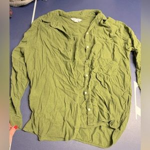 Boyfriend fit linen green top